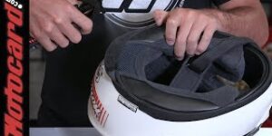 Cómo lavar las almohadillas del casco